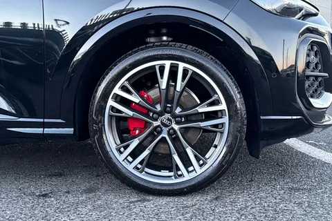  Audi Q5 2.0 TFSI Edition 1 S Tronic quattro Euro 6 (s/s) 5dr Thumbnail #10