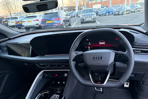  Audi Q5 2.0 TFSI Edition 1 S Tronic quattro Euro 6 (s/s) 5dr Thumbnail #18