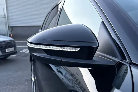  Audi Q5 2.0 TFSI Edition 1 S Tronic quattro Euro 6 (s/s) 5dr Thumbnail #28