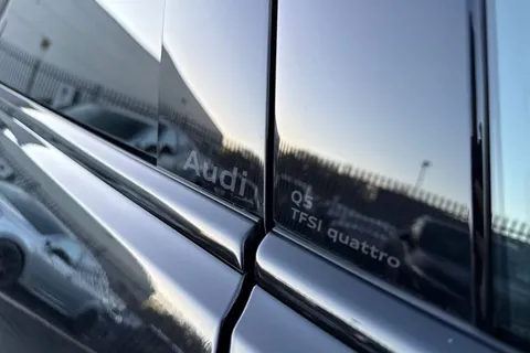  Audi Q5 2.0 TFSI Edition 1 S Tronic quattro Euro 6 (s/s) 5dr Thumbnail #30