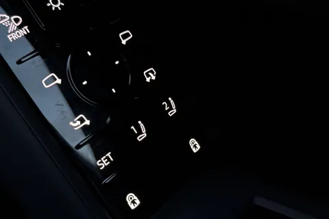  Audi Q5 2.0 TFSI Edition 1 S Tronic quattro Euro 6 (s/s) 5dr Thumbnail #61