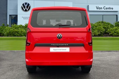 BT75CKX Volkswagen Transporter 2.0 TDI 150 Commerce Pro Van Auto-Tailgate Thumbnail #4