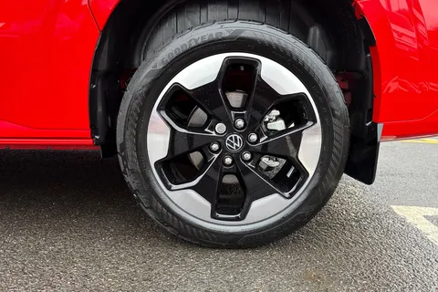 BT75CKX Volkswagen Transporter 2.0 TDI 150 Commerce Pro Van Auto-Tailgate Thumbnail #11