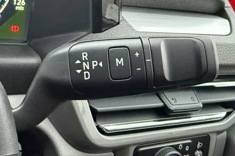 BT75CKX Volkswagen Transporter 2.0 TDI 150 Commerce Pro Van Auto-Tailgate Thumbnail #23