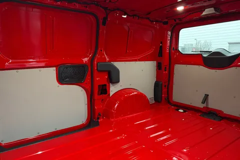 BT75CKX Volkswagen Transporter 2.0 TDI 150 Commerce Pro Van Auto-Tailgate Thumbnail #31