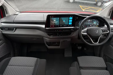 BT75CKX Volkswagen Transporter 2.0 TDI 150 Commerce Pro Van Auto-Tailgate Thumbnail #44