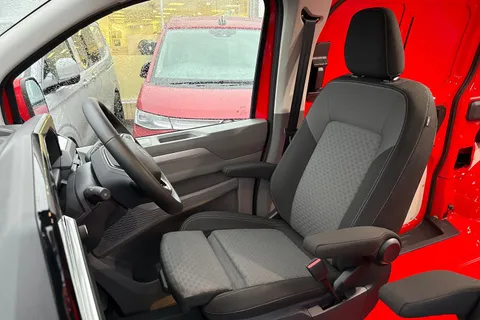 BT75CKX Volkswagen Transporter 2.0 TDI 150 Commerce Pro Van Auto-Tailgate Thumbnail #60