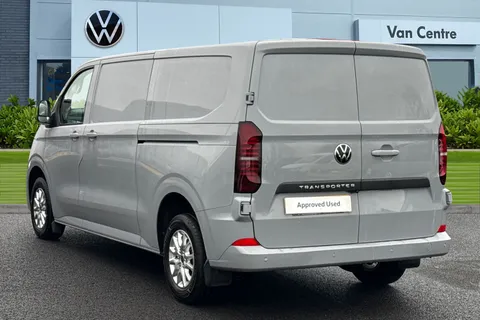 MF75FEO Volkswagen Transporter 2.0 TDI 110 Commerce Pro Van Thumbnail #3