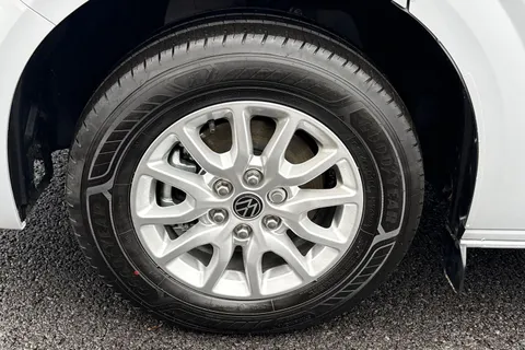 MF75FEO Volkswagen Transporter 2.0 TDI 110 Commerce Pro Van Thumbnail #7