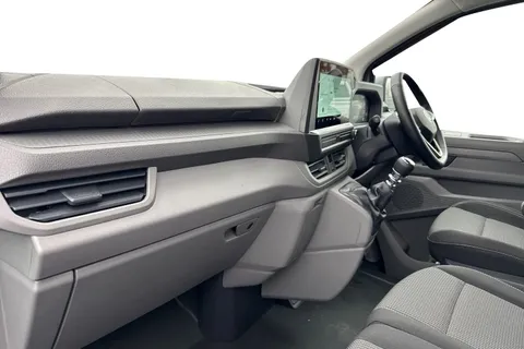 MF75FEO Volkswagen Transporter 2.0 TDI 110 Commerce Pro Van Thumbnail #9