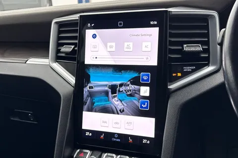 KV73AWZ Volkswagen Amarok 2.0TDI 205PS Style 4MOTION Auto Thumbnail #23