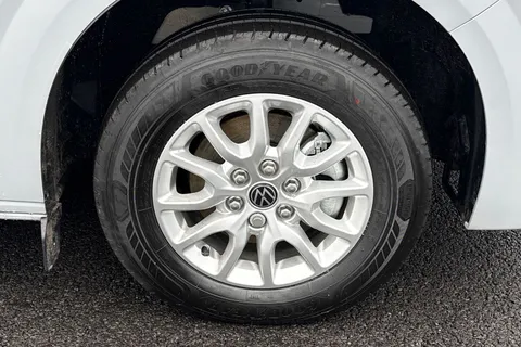 MF75FEO Volkswagen Transporter 2.0 TDI 110 Commerce Pro Van Thumbnail #24