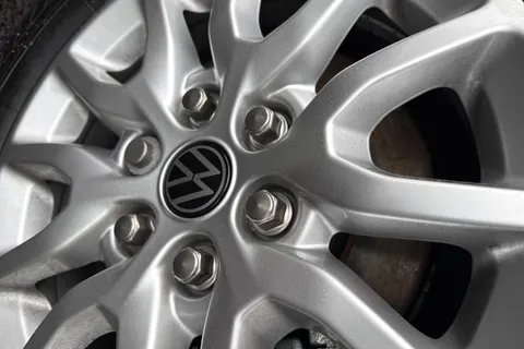 MF75FEO Volkswagen Transporter 2.0 TDI 110 Commerce Pro Van Thumbnail #28