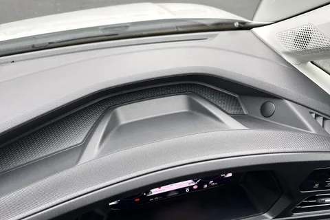 HG74NXA Volkswagen Caddy 2.0 TDI 102PS Commerce Pro Van [Tech Pack] Thumbnail #36