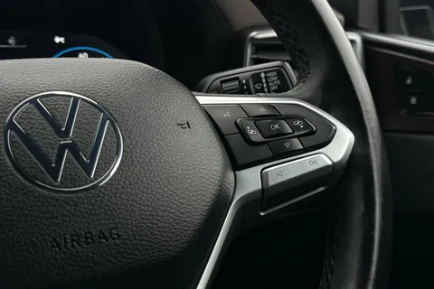 KV73AWZ Volkswagen Amarok 2.0TDI 205PS Style 4MOTION Auto Thumbnail #58