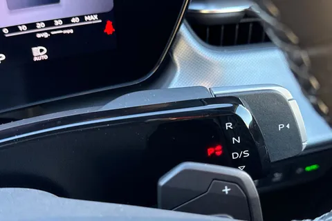  Audi Q3 2.0 TDI S line S Tronic Euro 6 (s/s) 5dr Thumbnail #23