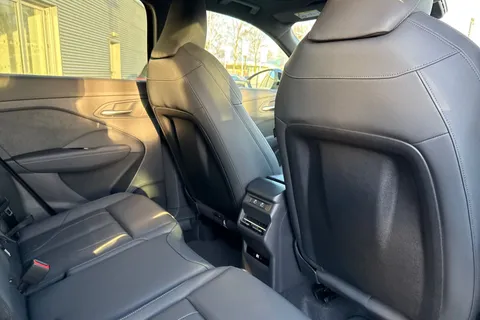  Audi Q3 2.0 TDI S line S Tronic Euro 6 (s/s) 5dr Thumbnail #41