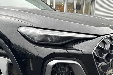  Audi Q5 2.0 TDI S line Sportback S Tronic quattro Euro 6 (s/s) 5dr Thumbnail #9