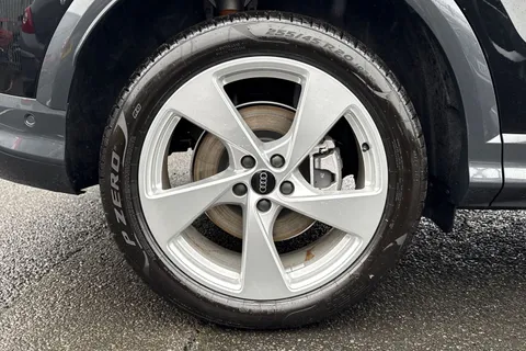 Audi Q5 2.0 TDI S line Sportback S Tronic quattro Euro 6 (s/s) 5dr Thumbnail #12