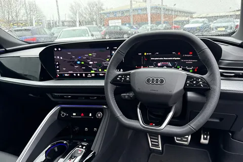  Audi Q5 2.0 TDI S line Sportback S Tronic quattro Euro 6 (s/s) 5dr Thumbnail #18