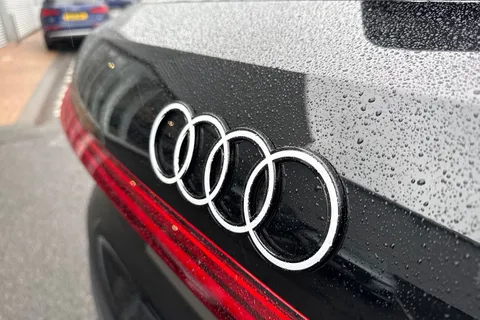  Audi Q5 2.0 TDI S line Sportback S Tronic quattro Euro 6 (s/s) 5dr Thumbnail #34