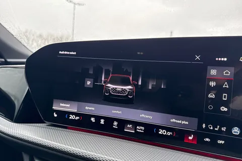  Audi Q5 2.0 TDI S line Sportback S Tronic quattro Euro 6 (s/s) 5dr Thumbnail #55