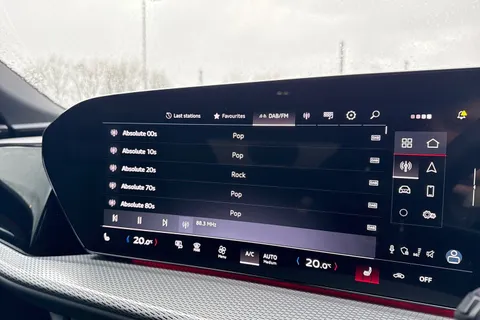  Audi Q5 2.0 TDI S line Sportback S Tronic quattro Euro 6 (s/s) 5dr Thumbnail #57