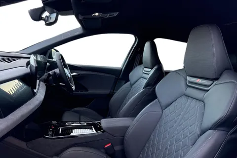  Audi Q6 E-Tron 100kWh Performance Edition 1 Auto 5dr Thumbnail #16