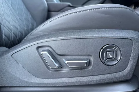  Audi Q6 E-Tron 100kWh Performance Edition 1 Auto 5dr Thumbnail #45