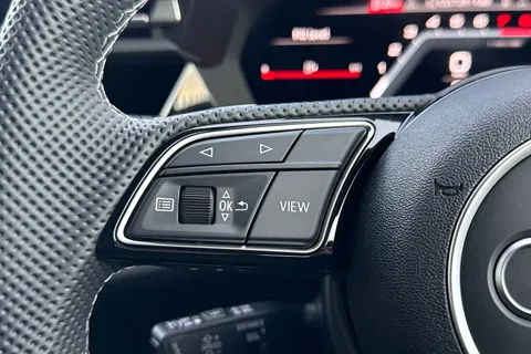  Audi S3 2.0 TFSI Black Edition Sportback S Tronic quattro Euro 6 (s/s) 5dr Thumbnail #51