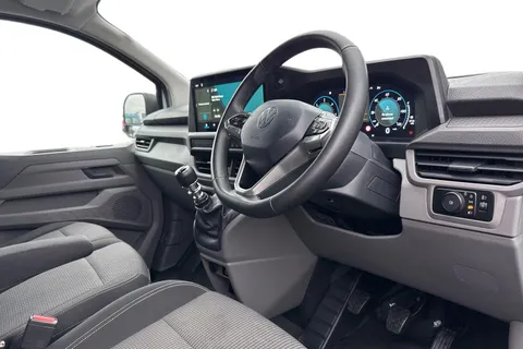 MF25JHL Volkswagen Transporter 2.0 TDI 150 Commerce Plus Van Thumbnail #9