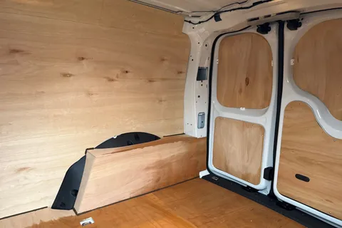 HG74JFX Volkswagen Caddy 2.0 TDI 102PS Commerce Pro Van [Tech Pack] Thumbnail #14