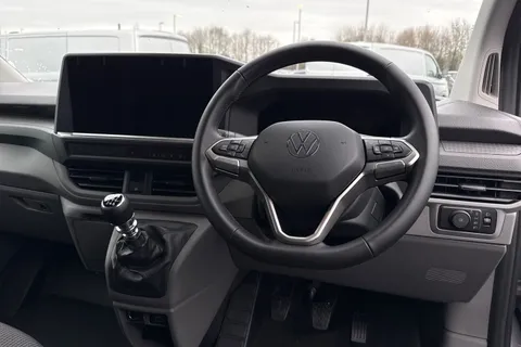 MF75FDM Volkswagen Transporter 2.0 TDI 110 Commerce Pro Van Thumbnail #13