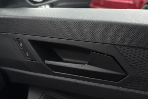 HG74JFX Volkswagen Caddy 2.0 TDI 102PS Commerce Pro Van [Tech Pack] Thumbnail #18