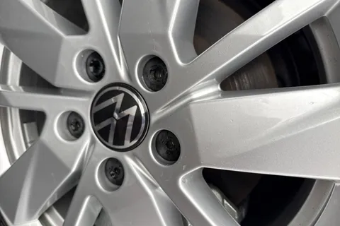 HG74JFX Volkswagen Caddy 2.0 TDI 102PS Commerce Pro Van [Tech Pack] Thumbnail #27