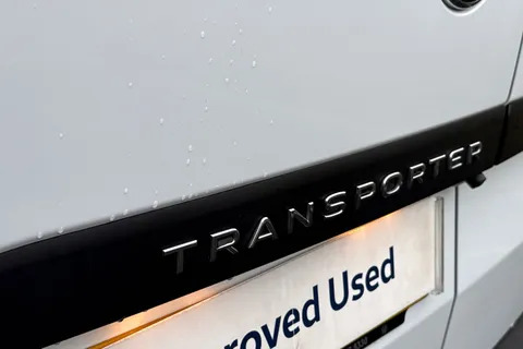 MF25JHL Volkswagen Transporter 2.0 TDI 150 Commerce Plus Van Thumbnail #30