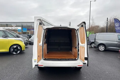 HG74JFX Volkswagen Caddy 2.0 TDI 102PS Commerce Pro Van [Tech Pack] Thumbnail #32