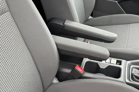 HG74JFX Volkswagen Caddy 2.0 TDI 102PS Commerce Pro Van [Tech Pack] Thumbnail #33