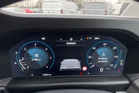 MF75FDM Volkswagen Transporter 2.0 TDI 110 Commerce Pro Van Thumbnail #36