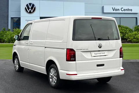 MA24FVL Volkswagen Transporter 2.0TDI 150ps T28 Highline BMT SWB * Alloy Wheels - Heated Screen * Thumbnail #3