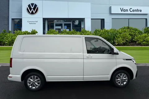 MA24FVL Volkswagen Transporter 2.0TDI 150ps T28 Highline BMT SWB * Alloy Wheels - Heated Screen * Thumbnail #4