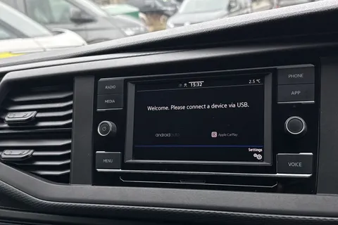 MA24FVL Volkswagen Transporter 2.0TDI 150ps T28 Highline BMT SWB * Alloy Wheels - Heated Screen * Thumbnail #12