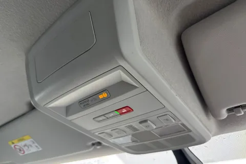 MA24FVL Volkswagen Transporter 2.0TDI 150ps T28 Highline BMT SWB * Alloy Wheels - Heated Screen * Thumbnail #35