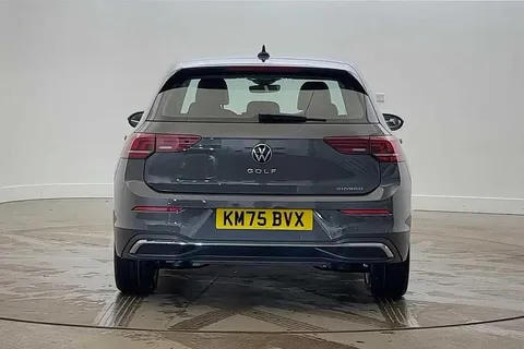 KM75BVX Volkswagen Golf 1.5 TSI 204 Style eHybrid 5dr DSG Thumbnail #9