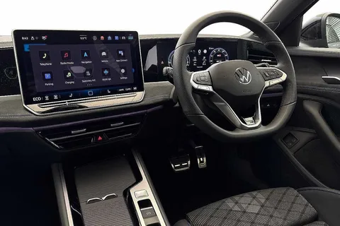 GL75EWA Volkswagen Passat 1.5 TSI eHybrid R-Line 5dr DSG Thumbnail #2