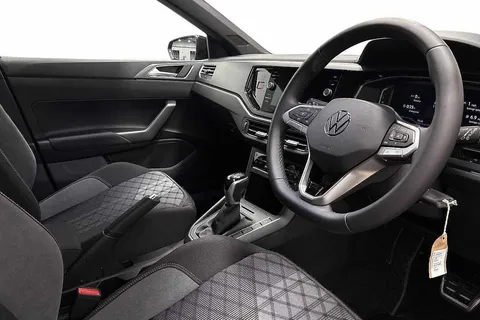 KS25NBY Volkswagen Polo 1.0 TSI 115 R-Line 5dr DSG ⭐17' York alloy wheels, Heated front seats⭐ Thumbnail #6