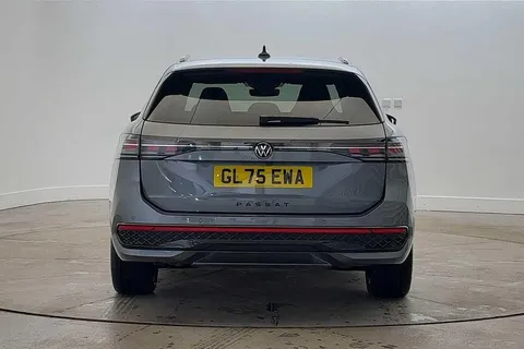 GL75EWA Volkswagen Passat 1.5 TSI eHybrid R-Line 5dr DSG Thumbnail #8