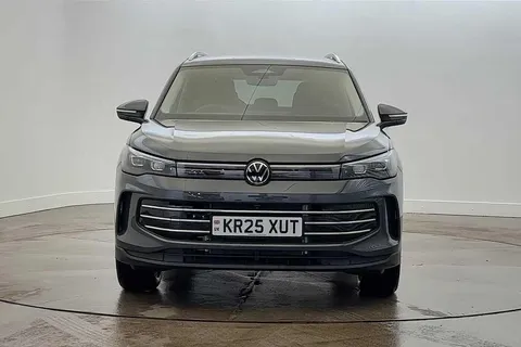 KR25XUT Volkswagen Tiguan 1.5 TSI eHybrid Elegance 5dr DSG Thumbnail #7