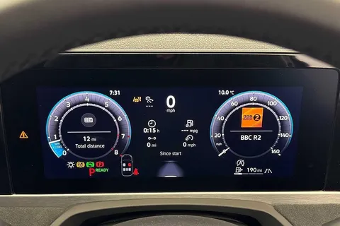 KP75LNN Volkswagen Passat 1.5 eTSI R-Line 5dr DSG Thumbnail #12