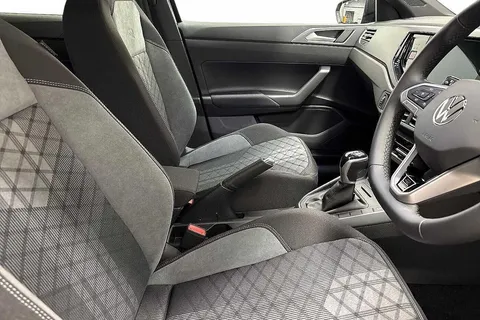 KS25NBY Volkswagen Polo 1.0 TSI 115 R-Line 5dr DSG ⭐17' York alloy wheels, Heated front seats⭐ Thumbnail #10